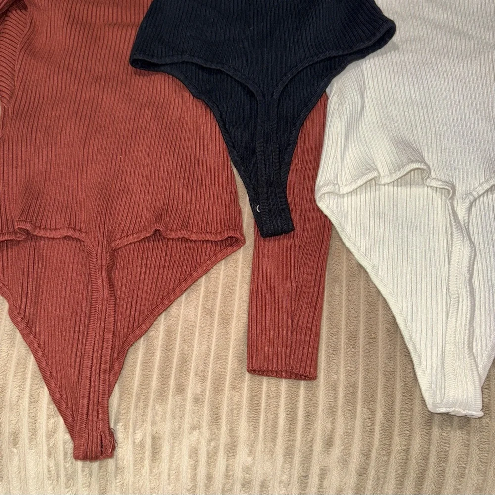 3 pack Abercrombie Sweater Thong Bodysuits (Large)! - Picture 7 of 14